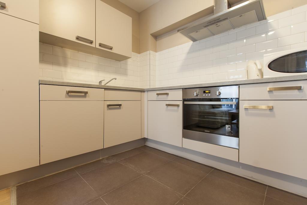 Madou City Center Apartment Βρυξέλλες Δωμάτιο φωτογραφία